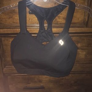 Moving Comfort Juno sports bra